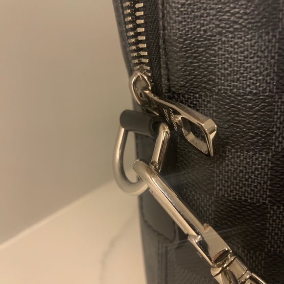 Louis Vuitton Black Canvas Men’s Briefcase - Picture 5 of 8